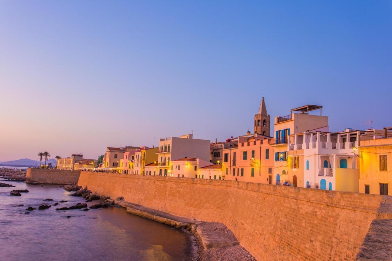 Panoramic Bastioni Sea View Apartment Alghero Bagian luar foto