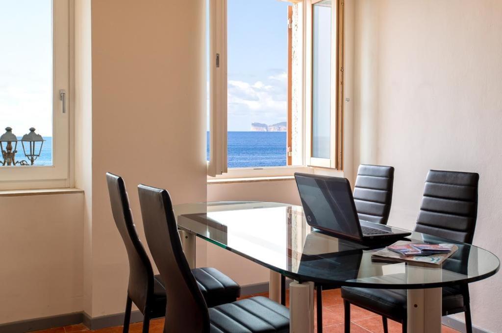 Panoramic Bastioni Sea View Apartment Alghero Bagian luar foto