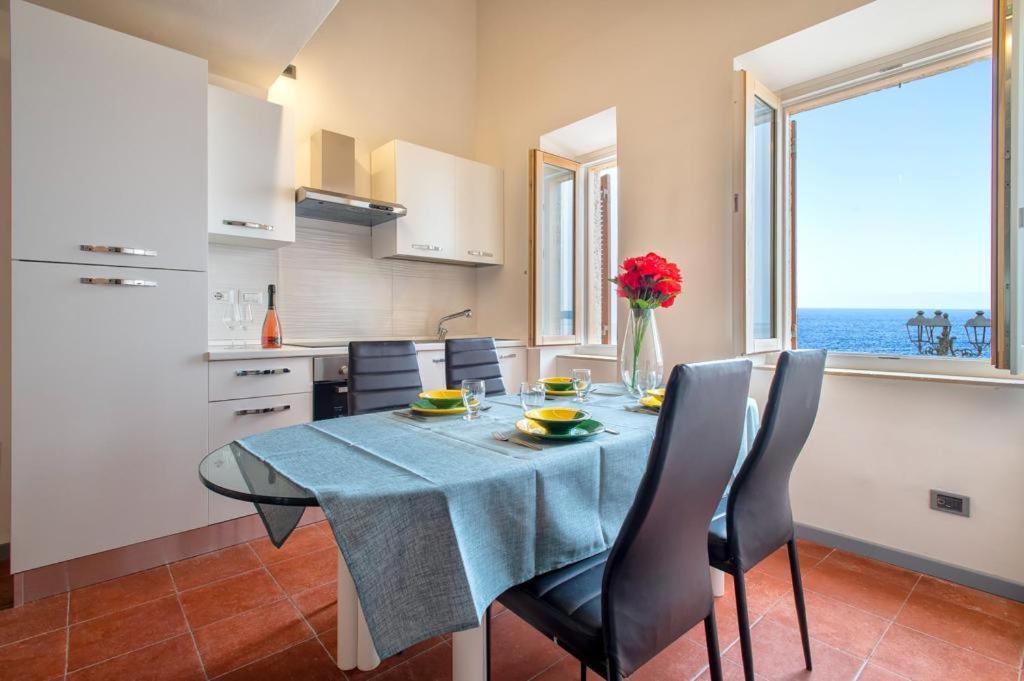 Panoramic Bastioni Sea View Apartment Alghero Bagian luar foto