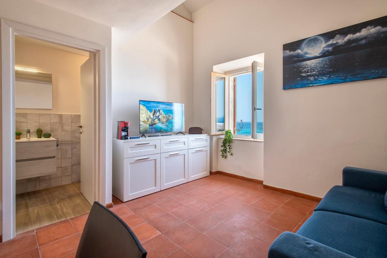 Panoramic Bastioni Sea View Apartment Alghero Bagian luar foto