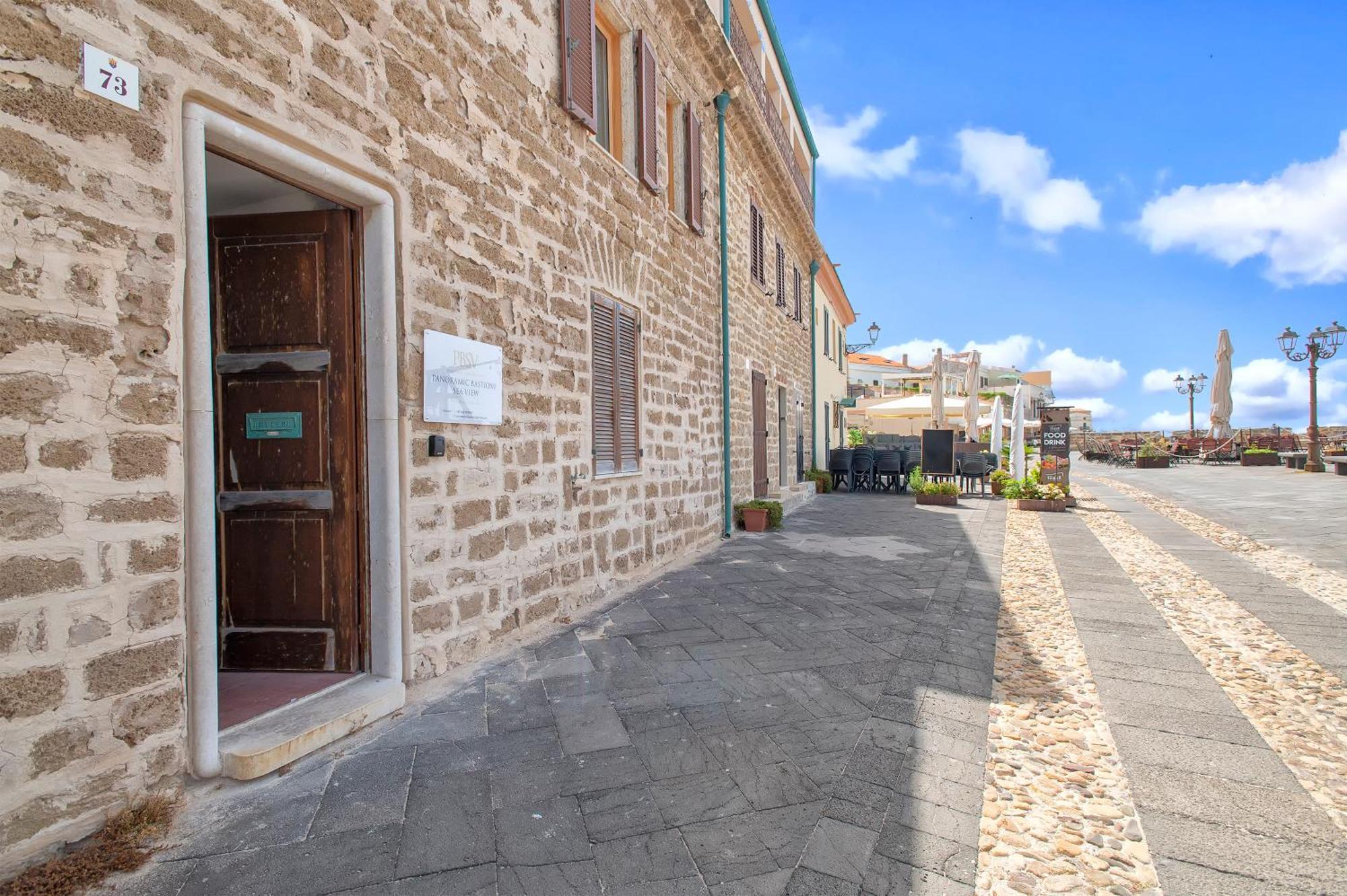 Panoramic Bastioni Sea View Apartment Alghero Bagian luar foto